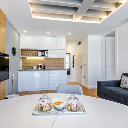 Windrose Design Apartment
