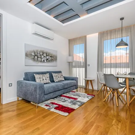 Apartment Windrose Design *