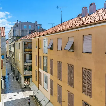 Windrose Design アパート