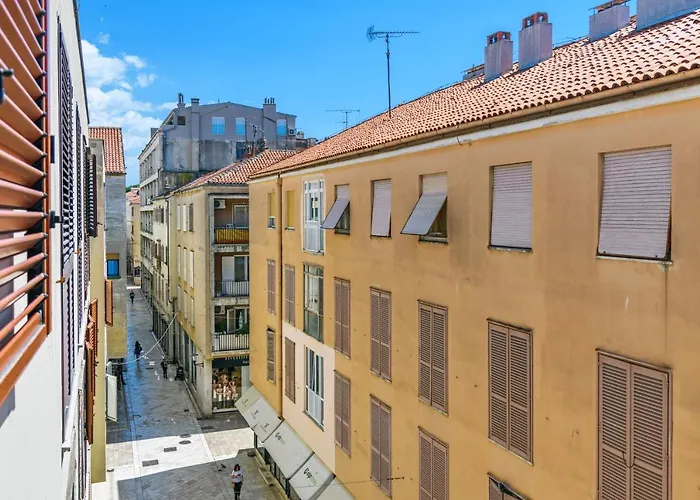 Windrose Design Apartman